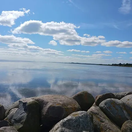 10 Person In Storvorde-by Traum